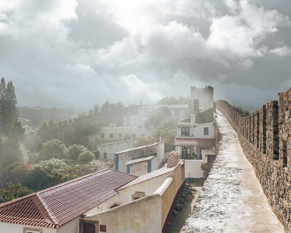 wall walk, smoke of roasted chestnuts