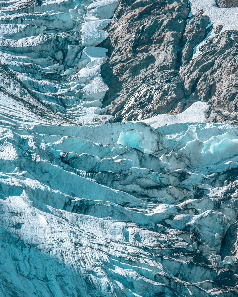 Steindalsbreen close up ice 