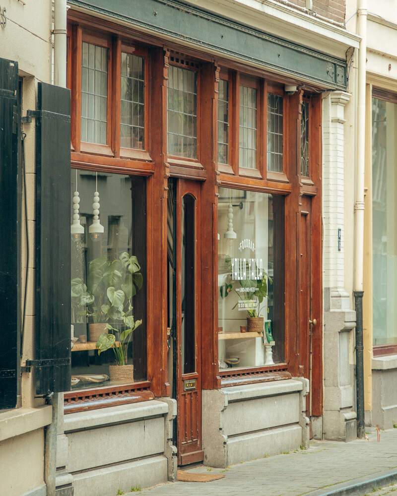 Déjeuner végane chez Yalla Yalla à Den Bosch