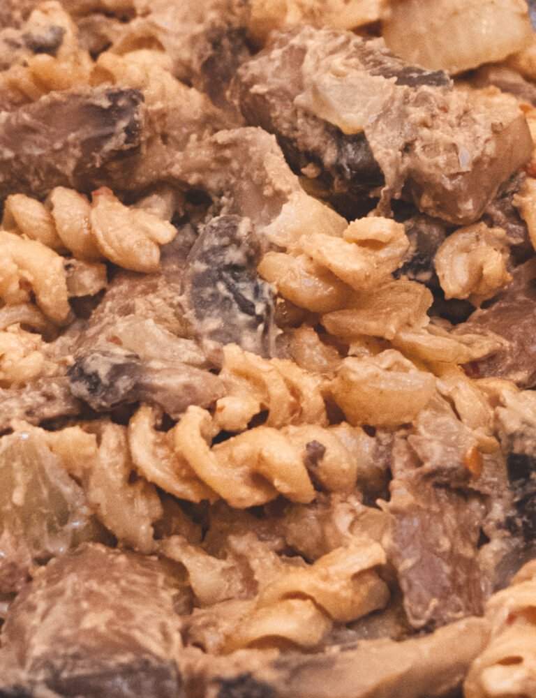 Pâtes crémeuses aux champignons et à l'ail