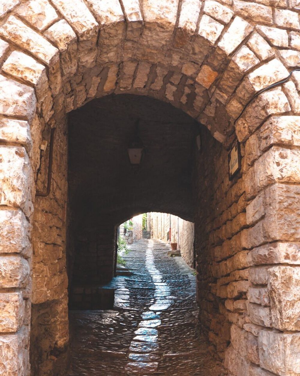 Little gate in town
