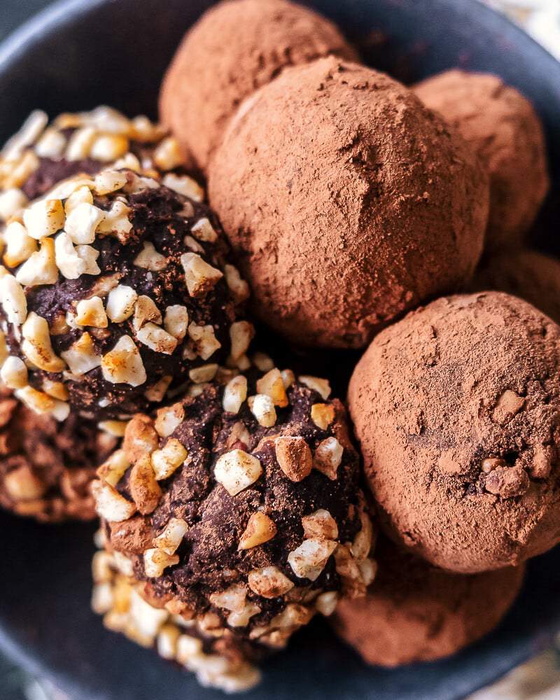 cacao hazelnoot dadelballetjes