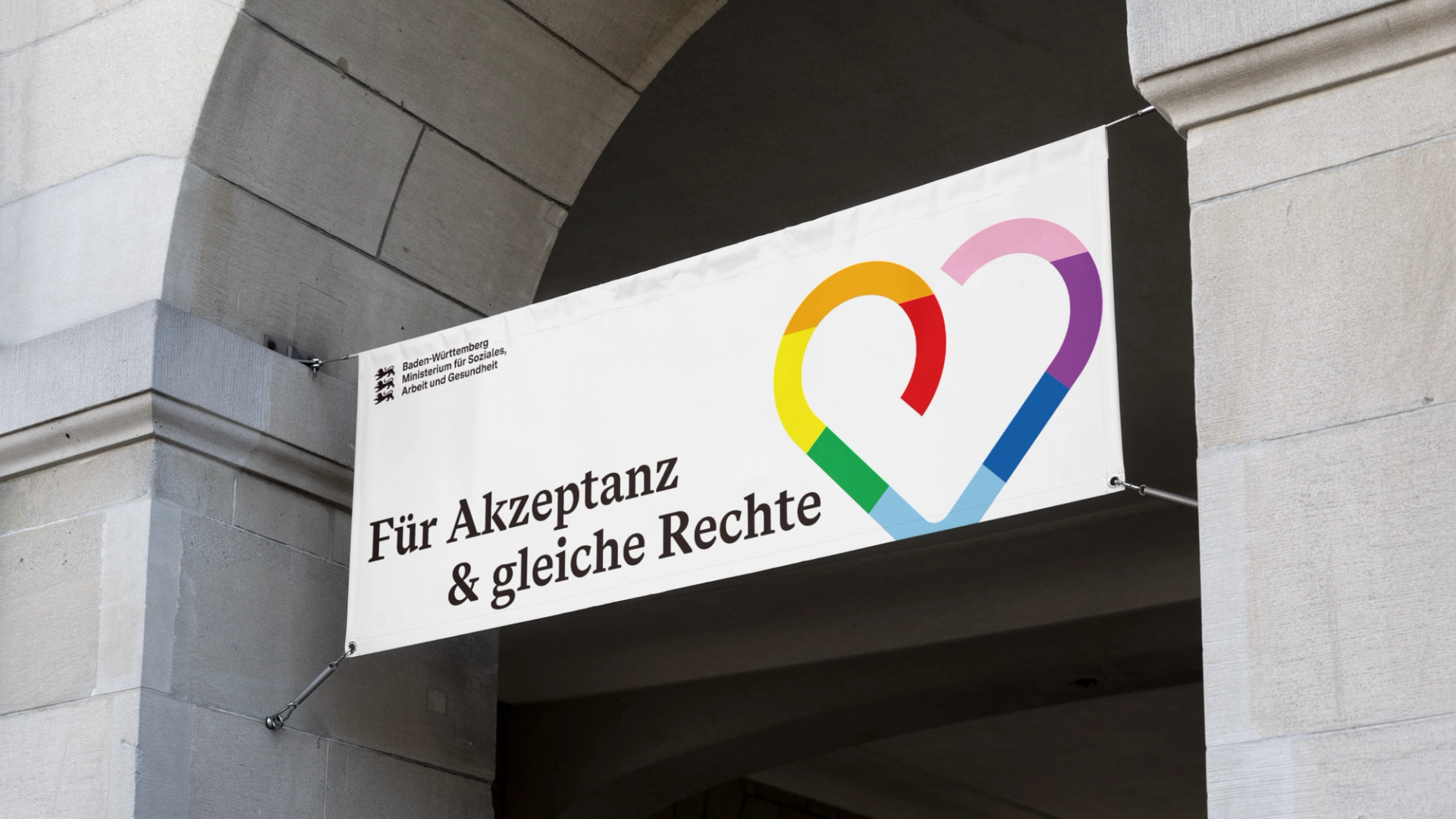 Banner "Für Akzeptanz & gleiche Rechte" im Diversity Branding mit Icon in Regenbogenfarben