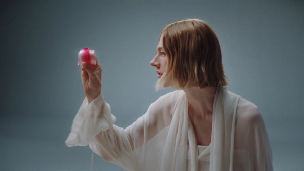 Shiseido Jo Motoya — still 1
