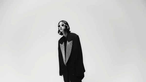 Khaite x Oliver People Hanna Tveite — still 13
