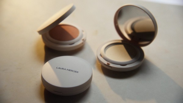 Laura Mercier Charlotte Wales — still 7