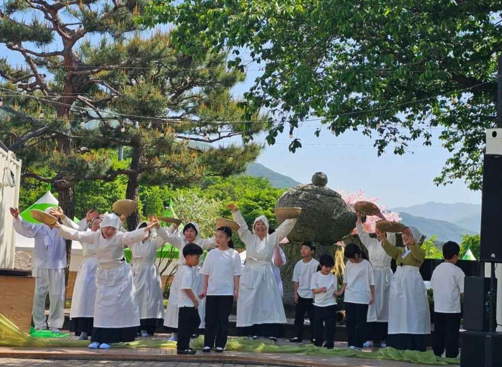 하동 야생차문화축제 (Hadong Wild Tea Cultural Festival), Hadong