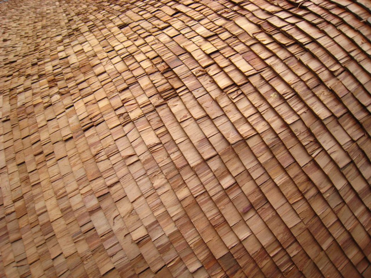 hiwadabuki, tree bark, hinoki wood, hiwada buki roof, natural roof