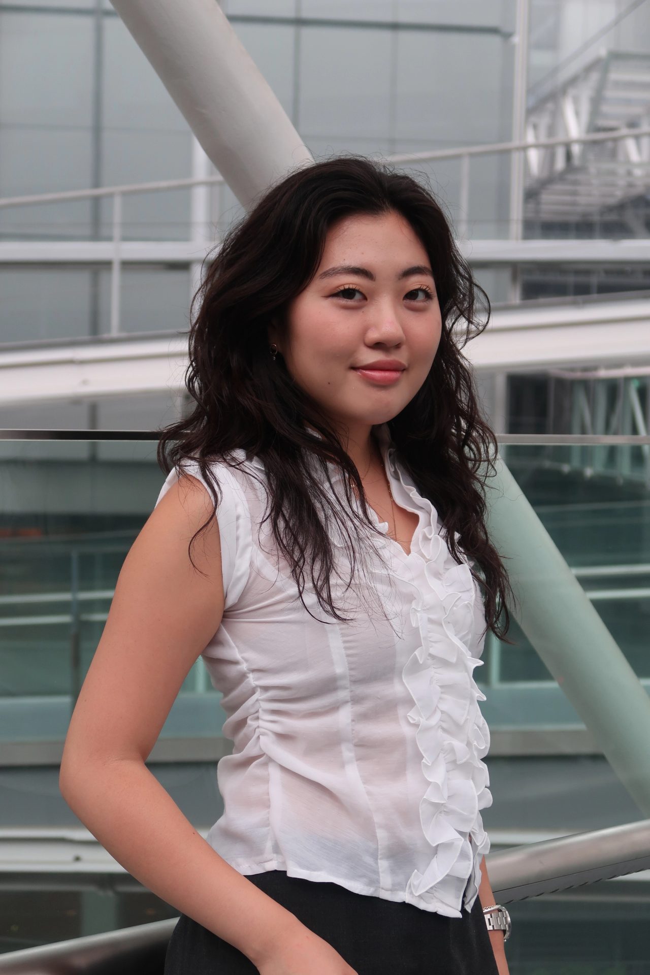 Hana Himura.