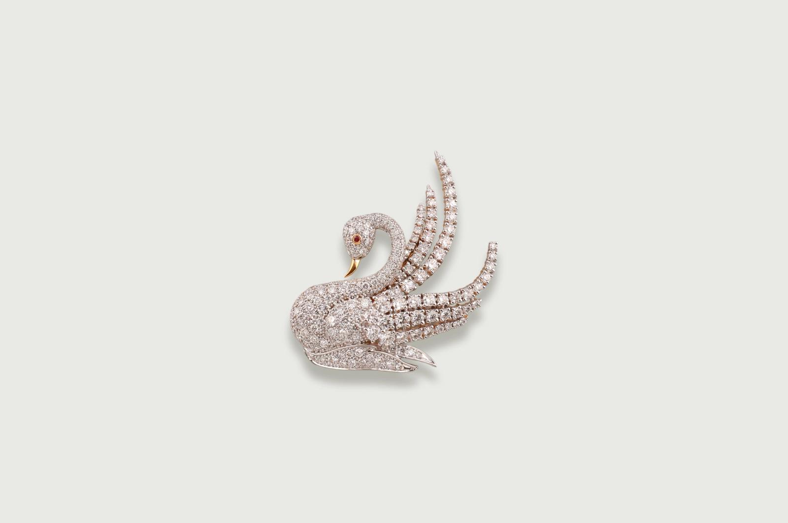 Men Brooch — Brooch