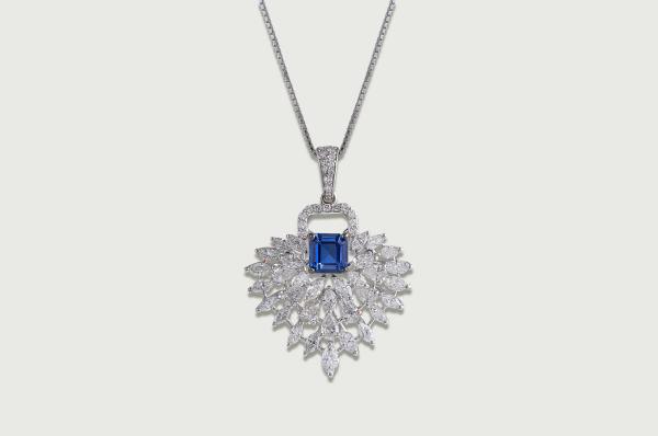 Hues Pendant