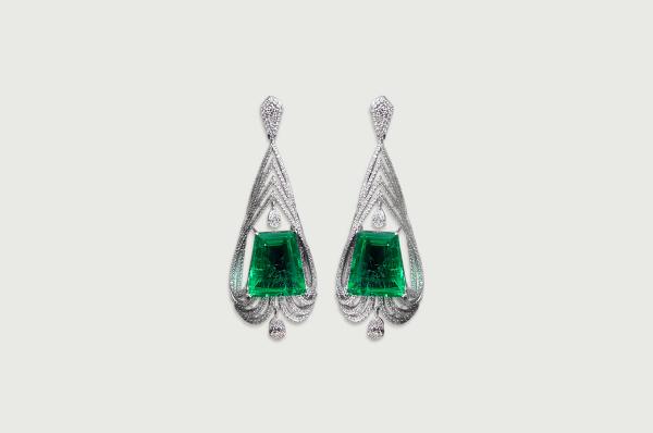 Hues Earrings