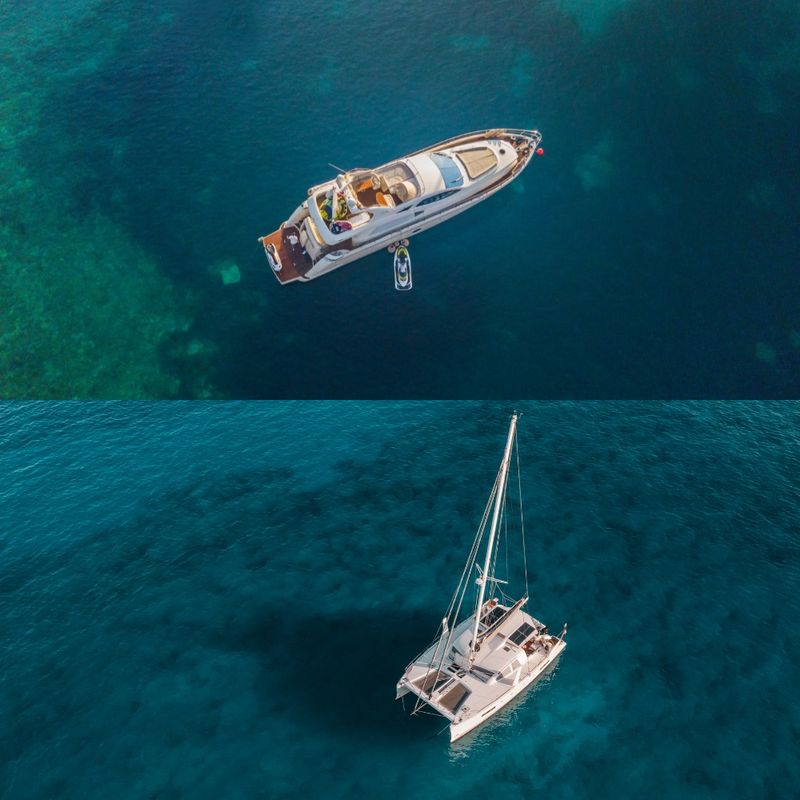 Catamaran & Motor Yacht, side by side