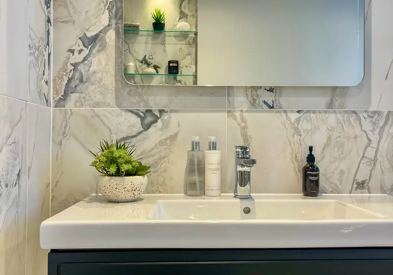 Expert Tips and How-To Guide for Remodeling Your Bathroom and Bedroom