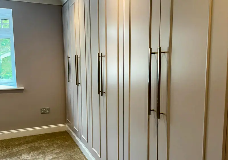 Why Bespoke Custom Wardrobes Are the Ultimate Luxury Interior Choice?