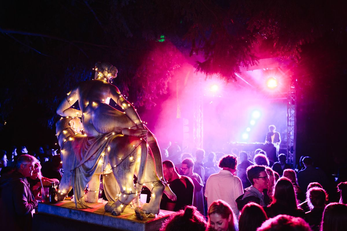 Concept and event planning for SECRET GARDEN at Liebieghaus Frankfurt, Frankfurt, Event, Veranstaltungsreihe, Kunst, Kultur, DJ, Booking, Großveranstaltung