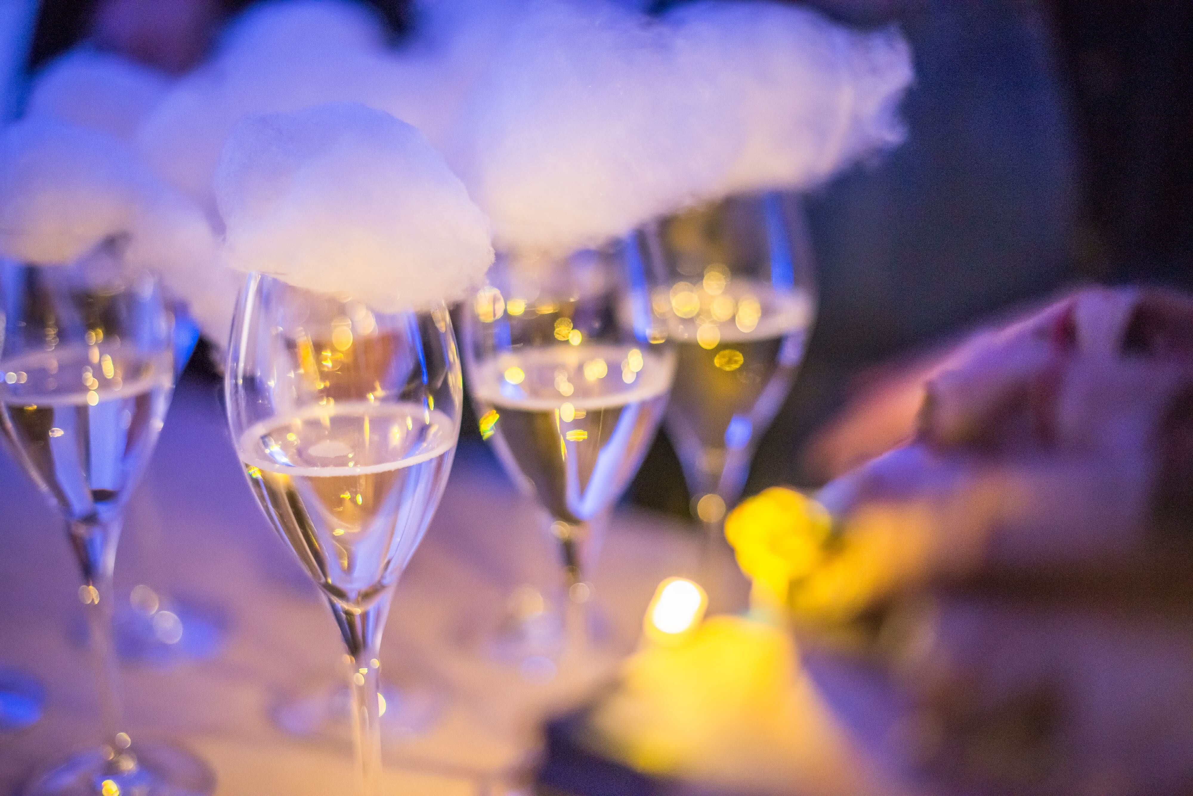 Food concept and decorations for the opening of René Magritte at SCHIRN Kunsthalle