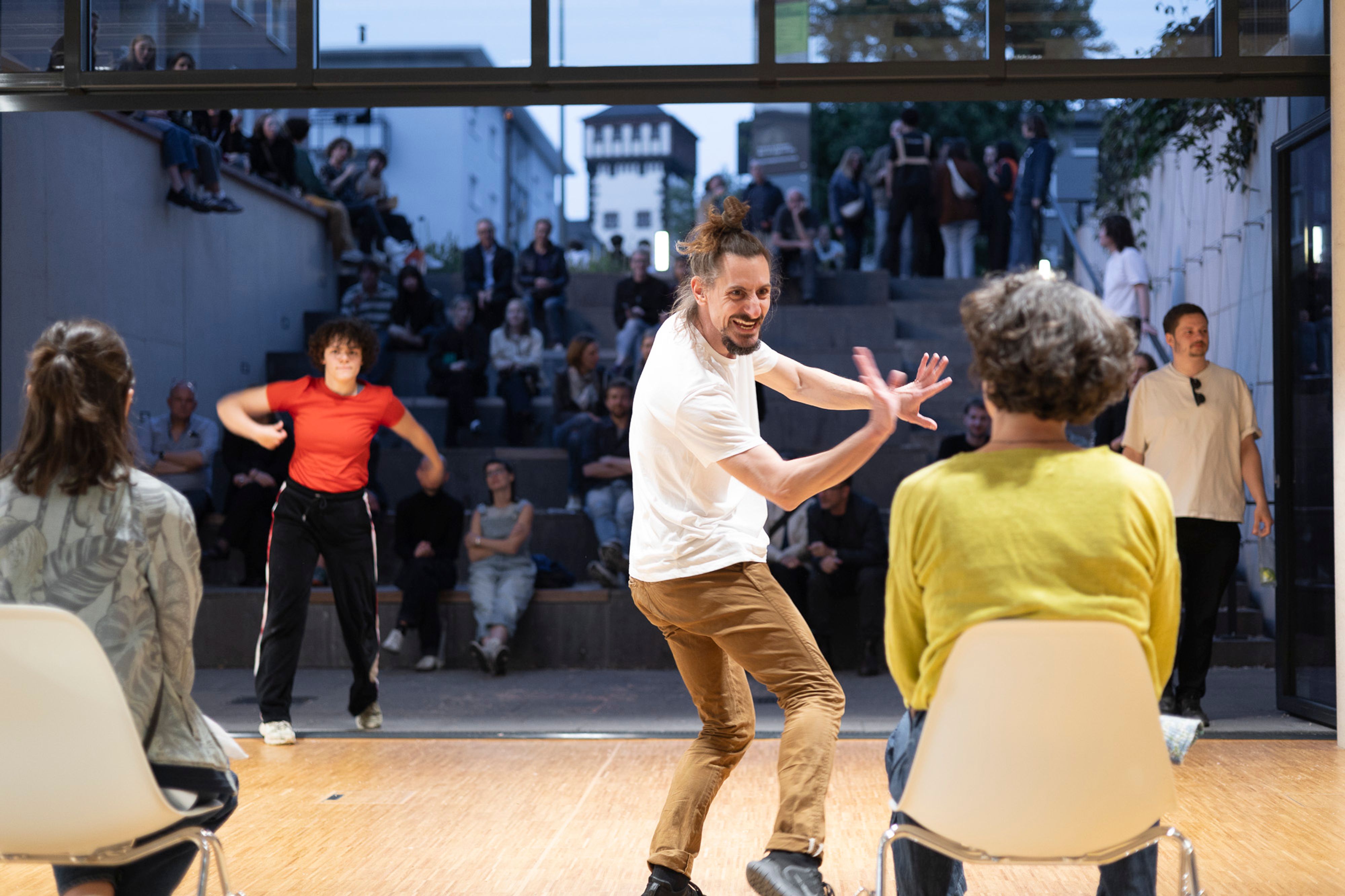 performance, dance, tanz, dresden frankfurt dance company, eröffnung, ausstellung