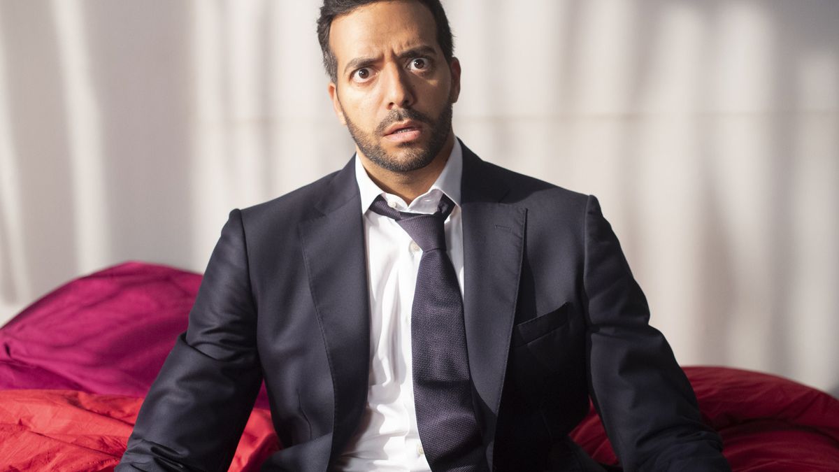 Tarek Boudali présente « Menteur » en DVD le 16 novembre
