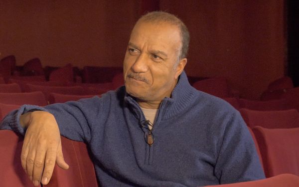 Pascal Légitimus, sur les planches et dans les étoiles
