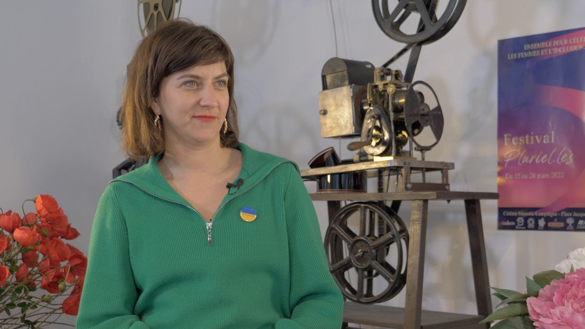 Découvrez Isabelle Solas, une réalisatrice passionnée