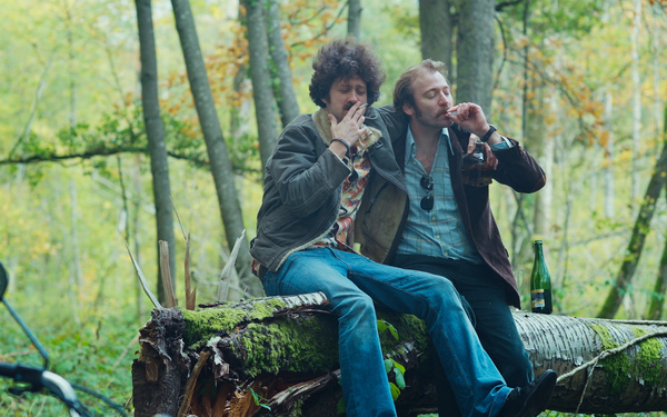 Les Tribulations de Georges et Fernand, la mini-série déjantée de l’été à voir absolument sur France TV !