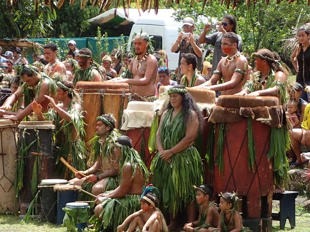 A Marquesan orchestra