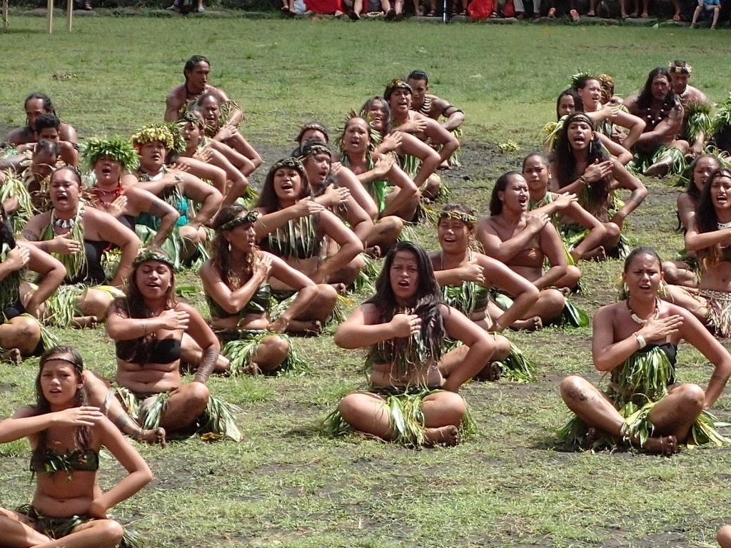 Chants et danses au festival des îles Marquises