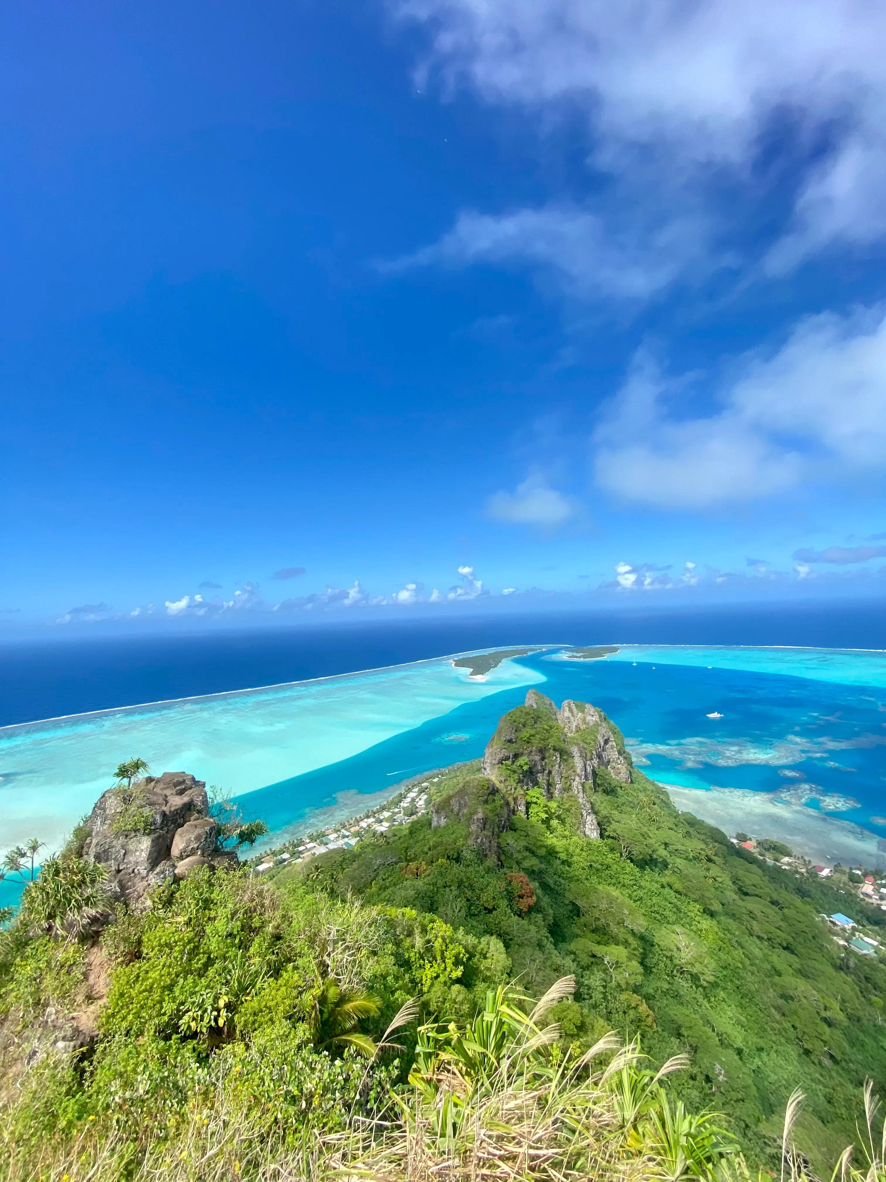 Vue 180° de la randonnée de Maupiti
