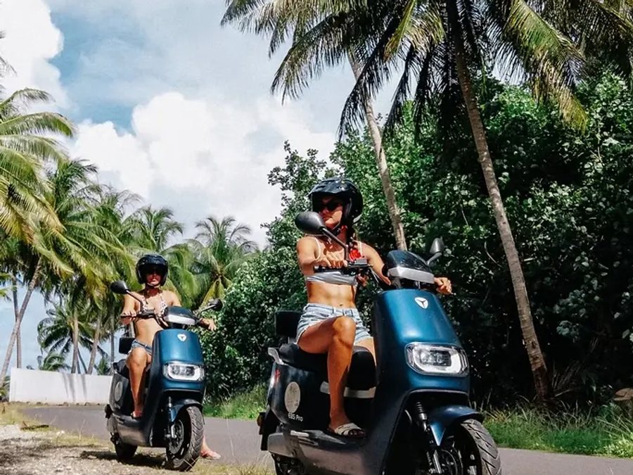 Bike, scooter and car hire