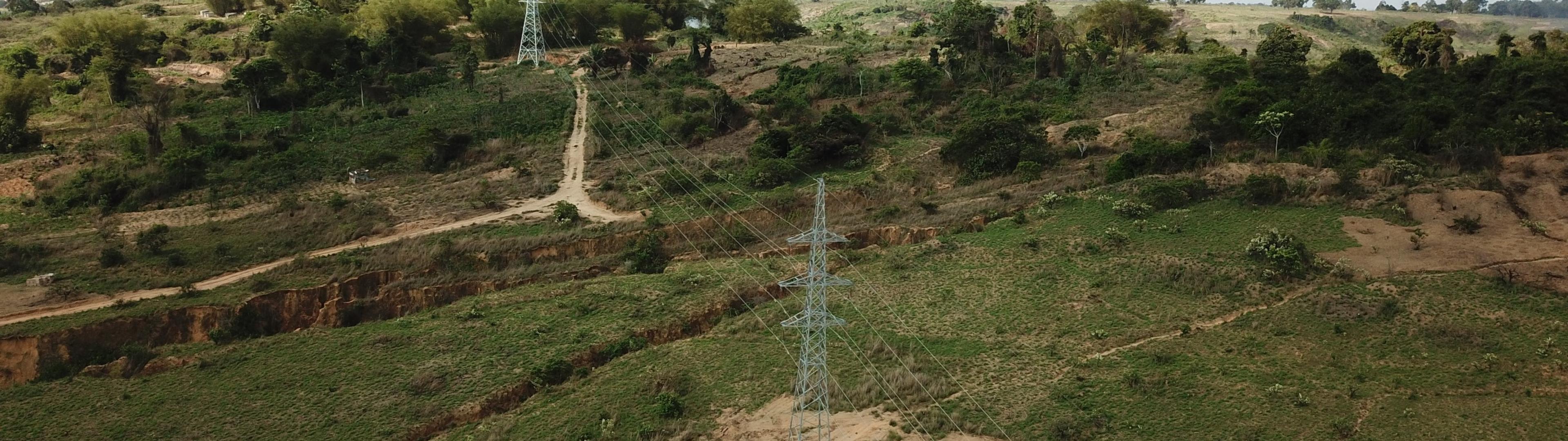 Linhas de transmissão e distribuição
