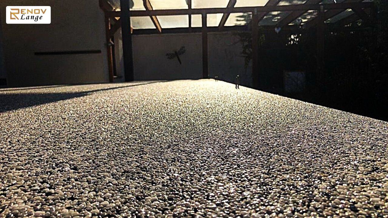 Stilvolle Lösung: Steinteppich Terrasse Belag.