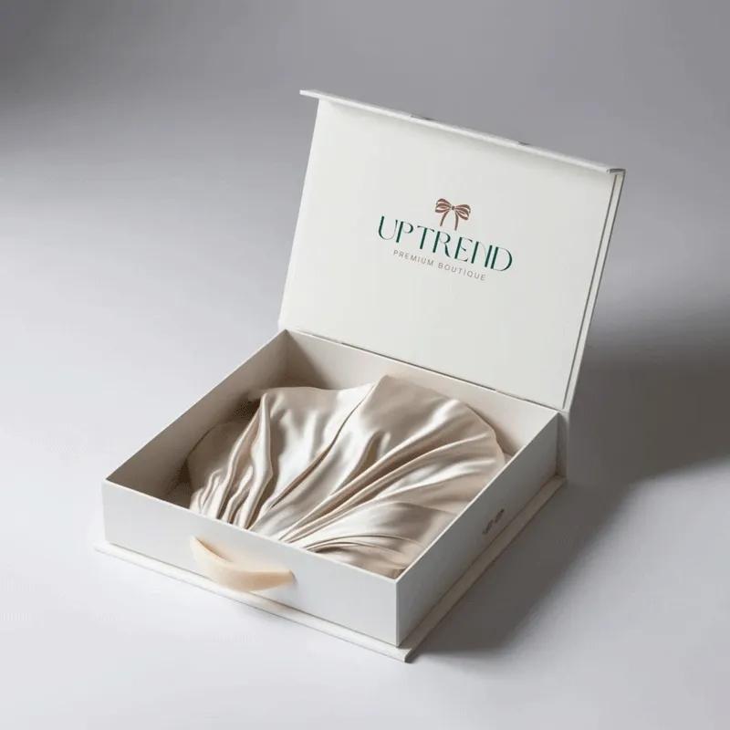 High-quality printed apparel gift boxes crafted for an attractive and durable display
