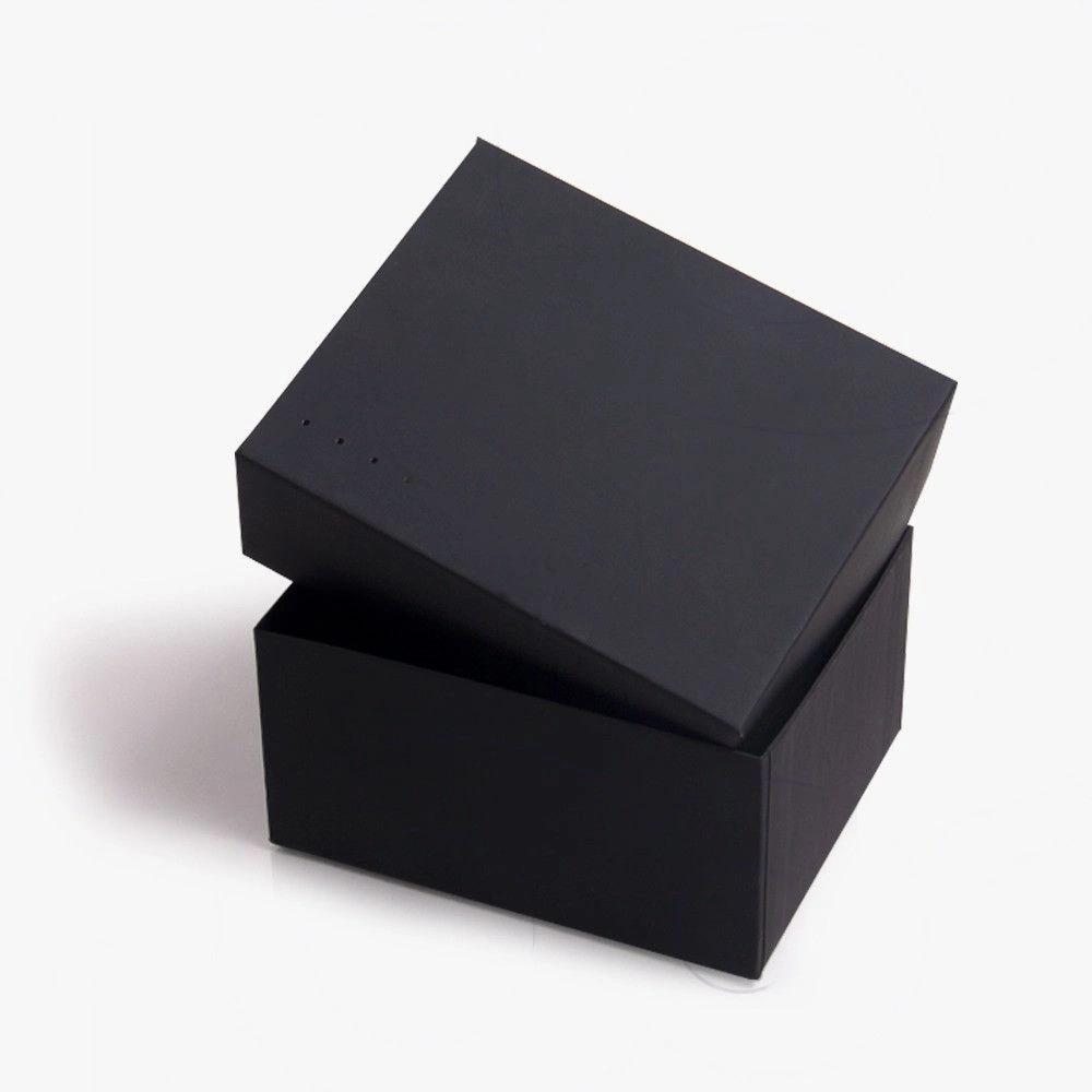 Two-piece rigid boxes with logo printing to elevate branding and product presentation