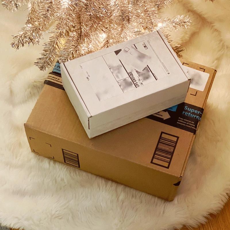 High-Quality Holiday Mailer Boxes with Custom Designs