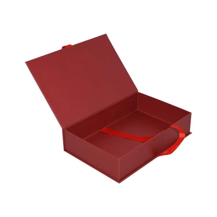 Custom flip top boxes with magnetic closures designed for secure and stylish packaging