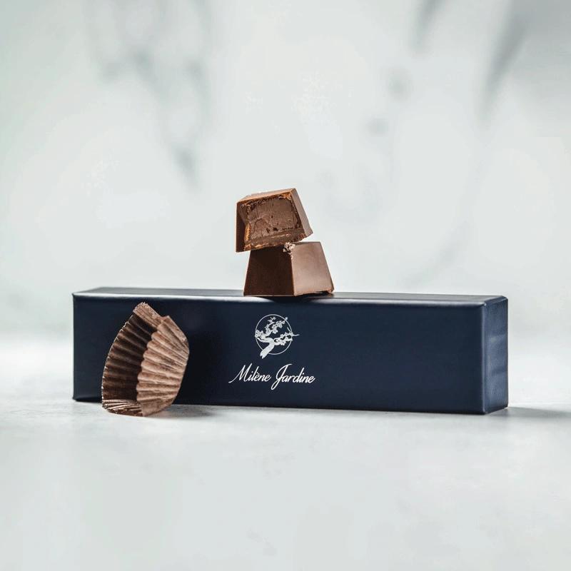 High-quality printed truffle boxes crafted for a luxurious and durable presentation