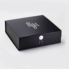 Luxury Apparel Boxes