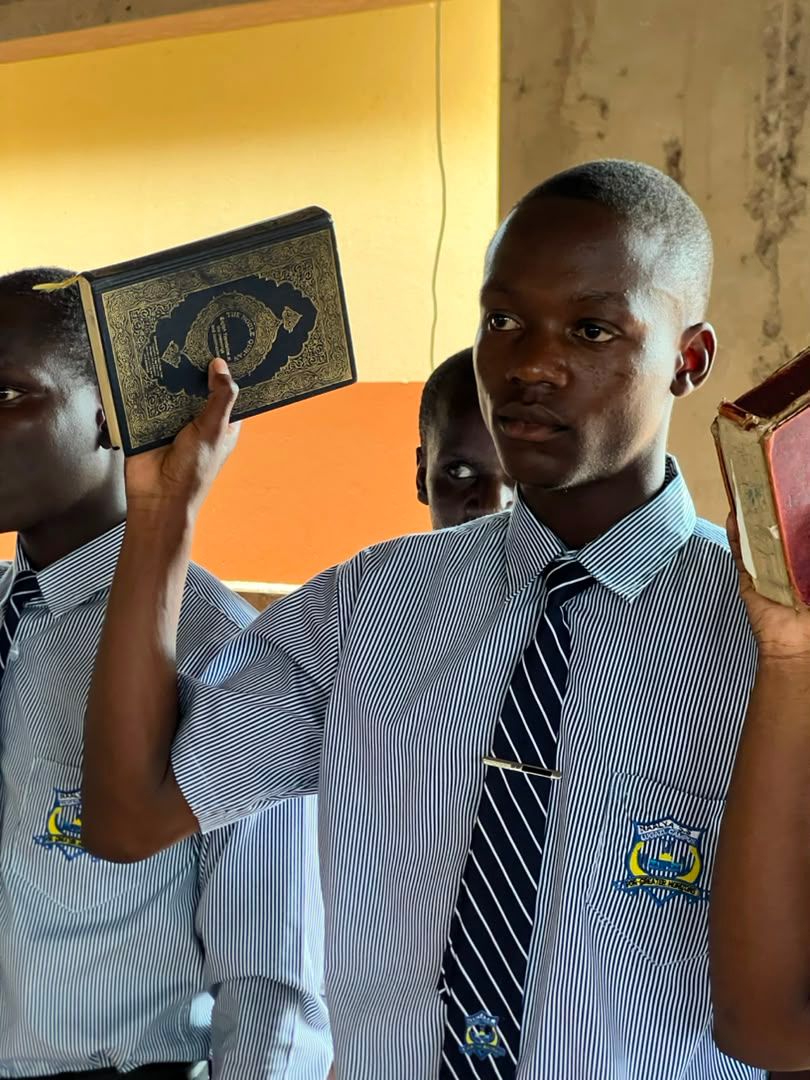 Student swearing In