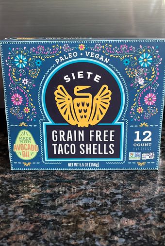 Siete, Siete Grain free Taco Shells 12 ea, barcode: 0865336000069, has 0 potentially harmful, 0 questionable, and
    0 added sugar ingredients.