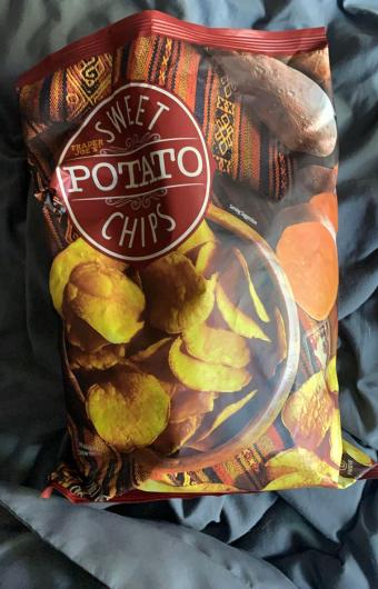 Trader Joe's, Sweet Potato Chips, barcode: 0000000652261, has 0 potentially harmful, 1 questionable, and
    0 added sugar ingredients.