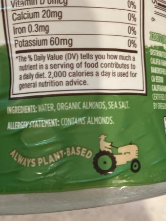 Califia Farms, Organic almond milk, barcode: 0813636023356, has 0 potentially harmful, 0 questionable, and
    0 added sugar ingredients.