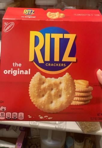 Ritz, Nabisco Ritz Original Crackers 13.7 oz. Box, barcode: 0044000031114, has 2 potentially harmful, 4 questionable, and
    2 added sugar ingredients.