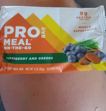 Probar Llc , THE SIMPLY REAL BAR, SUPERBERRY & GREENS, barcode: 0853152100377, has 2 potentially harmful, 4 questionable, and
    3 added sugar ingredients.