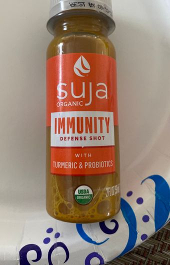 Suja Life, Llc, IMMUNITY DEFENSE SHOT WITH TURMERIC & PROBIOTICS, barcode: 0818617020881, has 0 potentially harmful, 0 questionable, and
    0 added sugar ingredients.