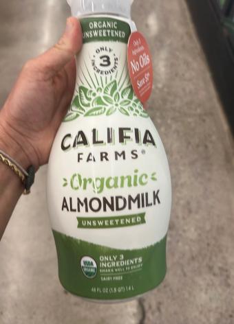 Califia Farms, Organic almond milk, barcode: 0813636023356, has 0 potentially harmful, 0 questionable, and
    0 added sugar ingredients.