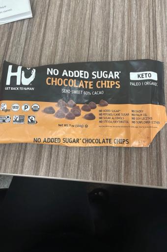 Hu, No added sugar chocolate chips, barcode: 0850024267749, has 0 potentially harmful, 0 questionable, and
    0 added sugar ingredients.