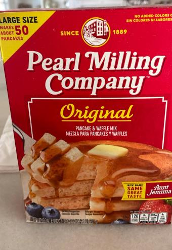 Pearl Milling Company, Pearl Milling Company Large Size Original Pancake & Waffle Mix 32 oz, barcode: 0030000650400, has 2 potentially harmful, 1 questionable, and
    1 added sugar ingredients.