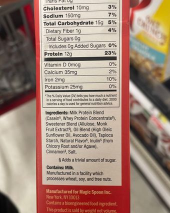 Magic Spoon, Magic Spoon Cinnamon Roll Cereal, barcode: 0850002887433, has 0 potentially harmful, 3 questionable, and
2 added sugar ingredients.