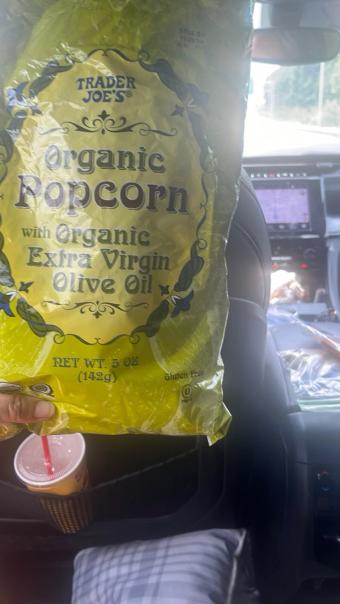 Cape Cod Potato Chips Inc., ORIGINAL LESS FAT KETTLE COOKED POTATO CHIPS, ORIGINAL, barcode: 0020685000294, has 2 potentially harmful, 2 questionable, and
0 added sugar ingredients.